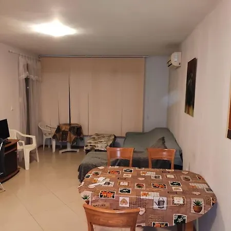 просторная в популярном комплексе * Солнечный берег